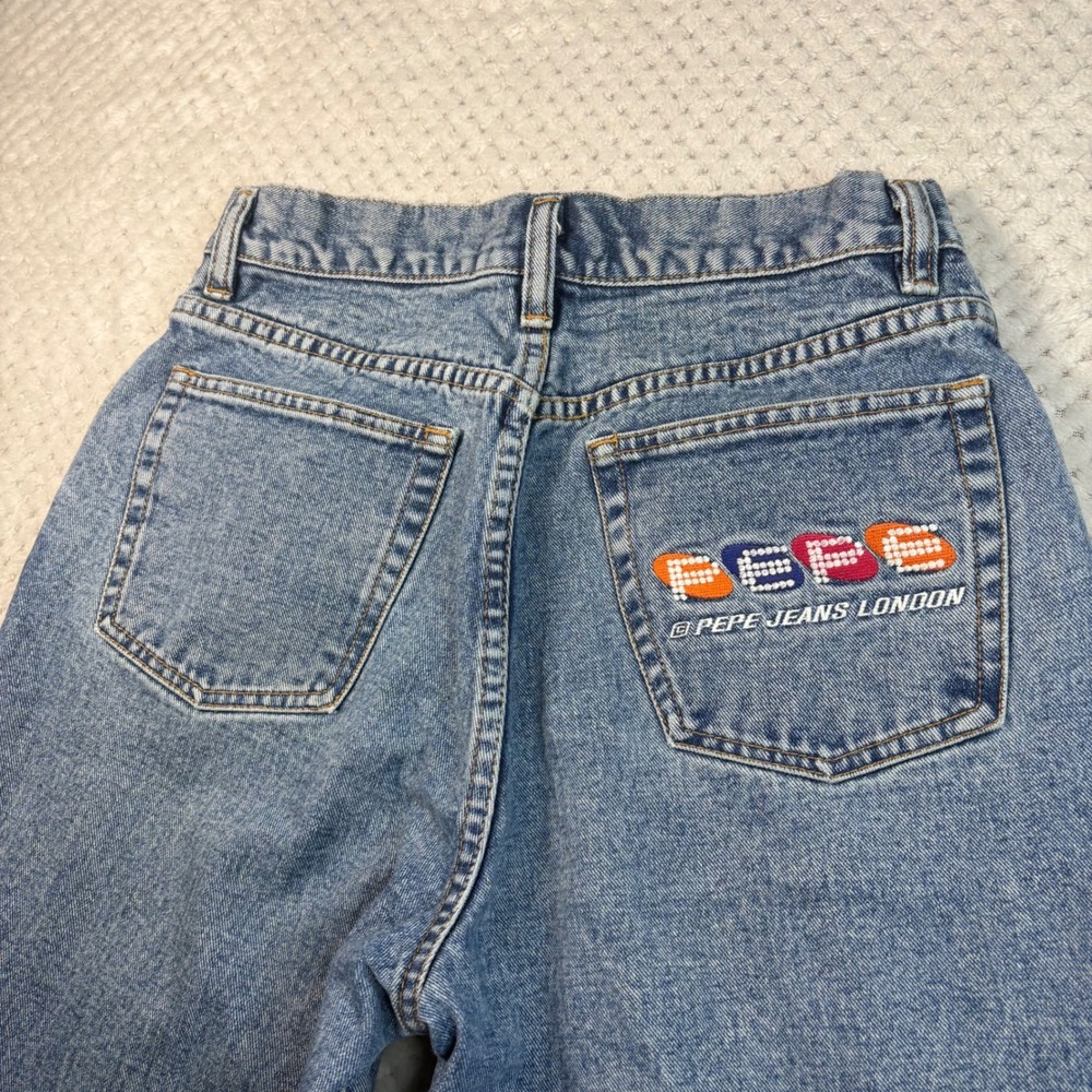 Vintage PEPE jeans, London size 30 women's.